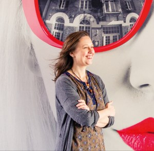 2 MINUTES WITH ALISON